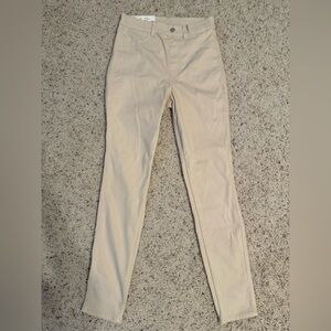 Uniqlo Ultra Stretch High Rise Legging *READ DESCRIPTION*